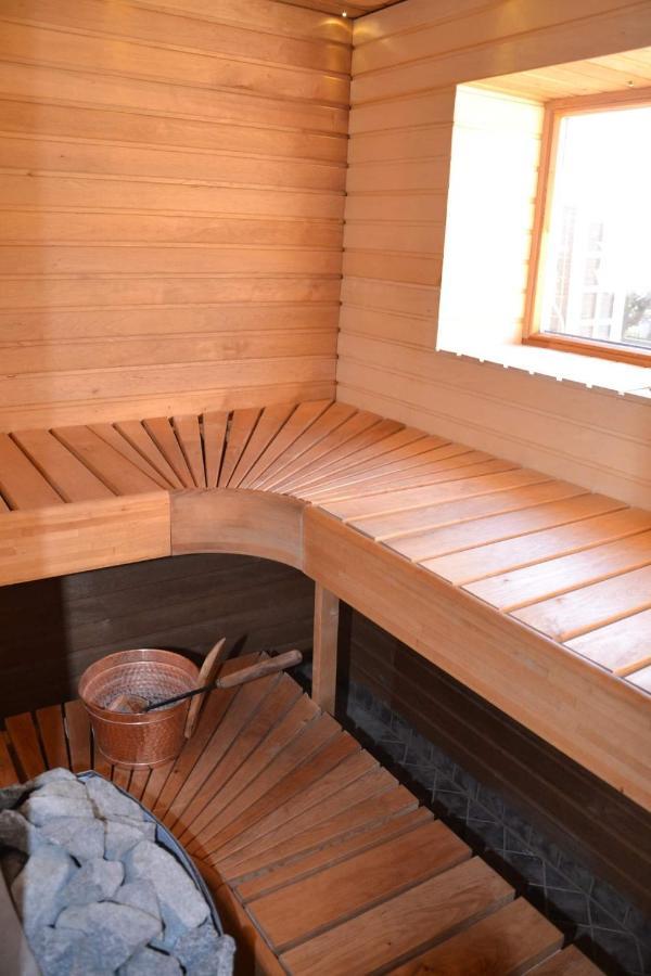 Vetevana Kodumajutus Ferienhaus Kuressaare